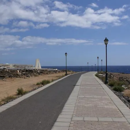 Felix House Sea Views Daire Costa De Antigua